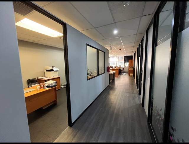 717M² OFFICE TO LET IN CAPE TOWN CITY CENTRE